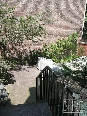 Rented by Brooklyn Heights Real Estate Inc | media 23