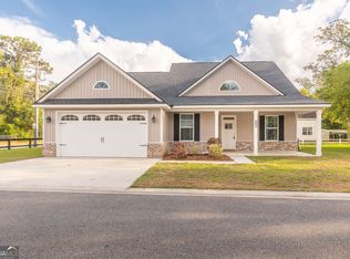 410 N Caswell St #A, Glennville, GA 30427
