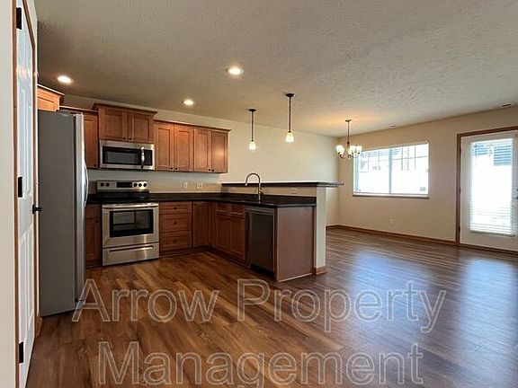 5th image of 9001 Tumbleweed Dr #1