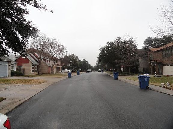 5th image of 2407 Facet Oak