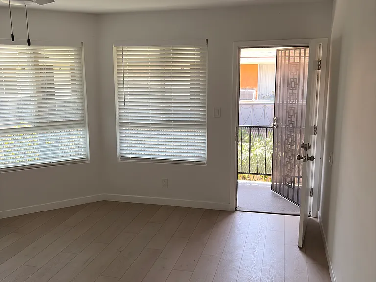 7119 Mountain View Ave #J — Photo 8