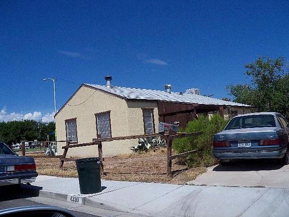 5th image of 4330 Evergreen Pl