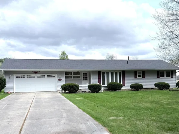 1195 Eiker Rd, Knoxville, IL 61448