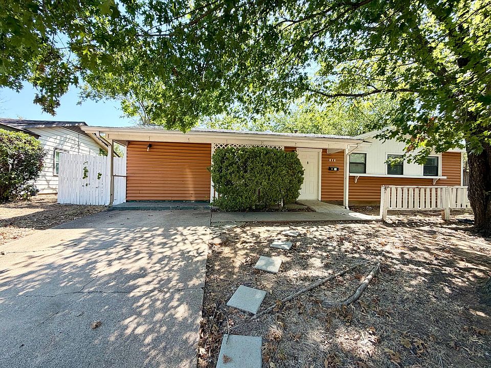 1st image of 816 Denton Dr