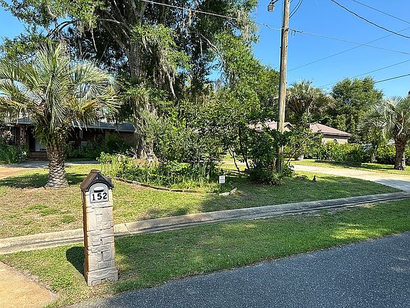 5th image of 152 NW Otter Ct