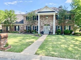 11 Riverwood Pl, Maumelle, AR 72113