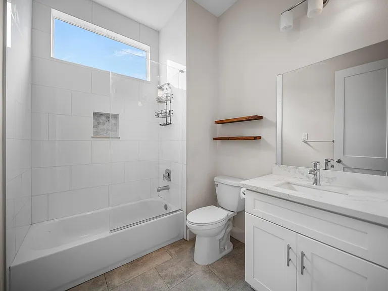 5415 Margarita St — Photo 14