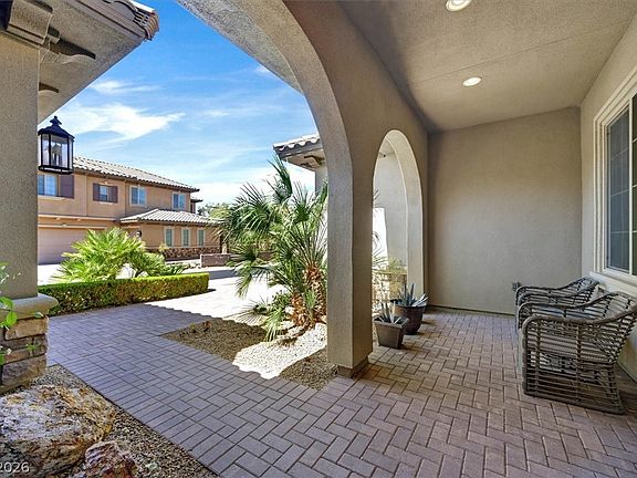 4th image of 2896 Saint Roman St