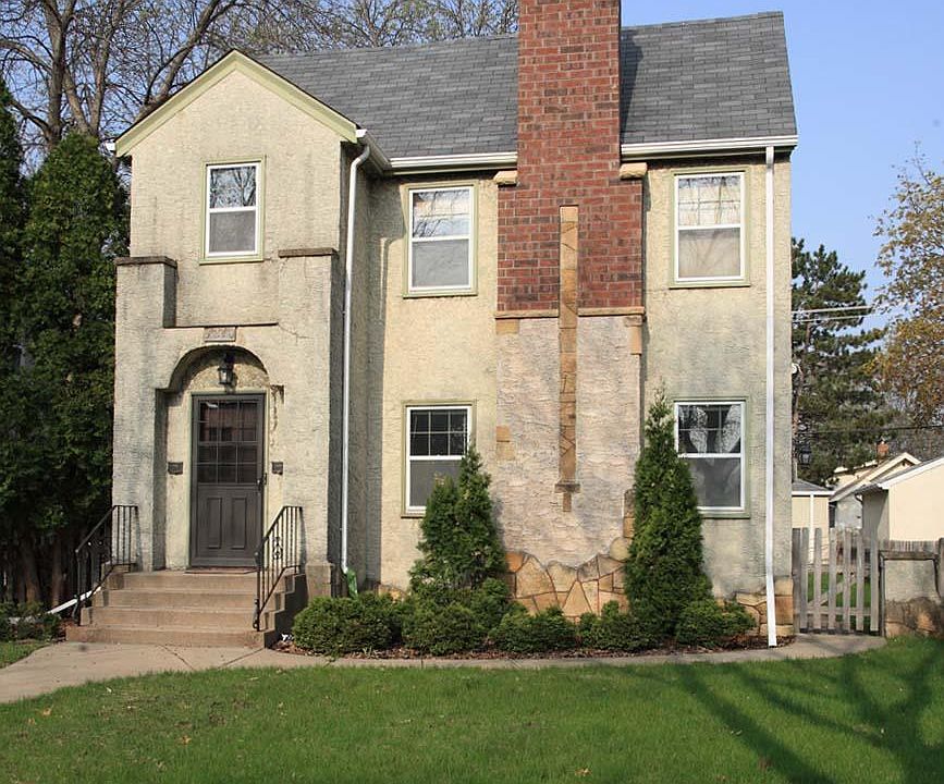1st image of 4240 46th Ave S #2