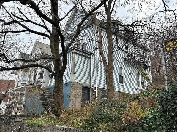 1754 Undercliff Ave, Bronx, NY 10453