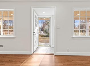 57 Fort Salonga Rd, Fort Salonga, NY 11768