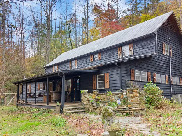5668 Longbottom Rd, Traphill, NC 28635