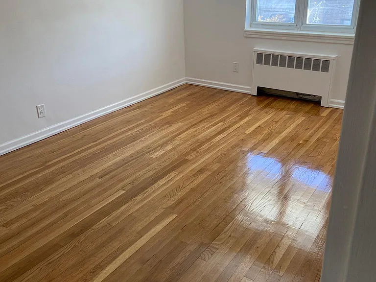 1867 E 52nd St #2 — Photo 6