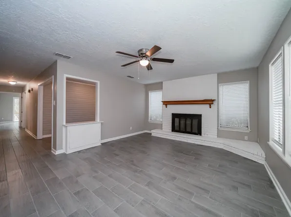 5 Woodland Spgs, Gladewater, TX 75647