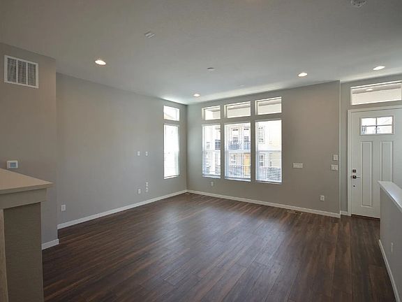 4th image of 8951 Ramblestone St