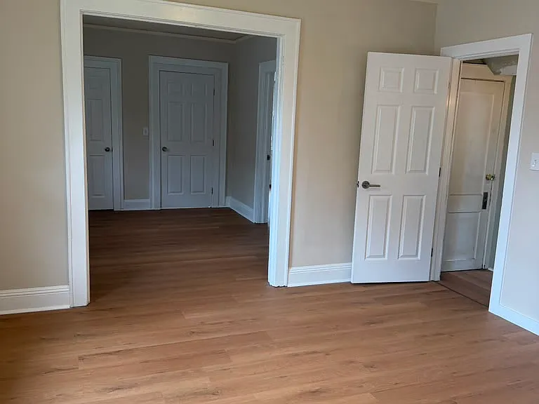 Dining Area - Entrance in to the house