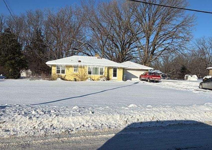 1st image of 69002 Brady Rd