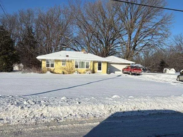 69002 Brady Rd, Edwardsburg, MI 49112