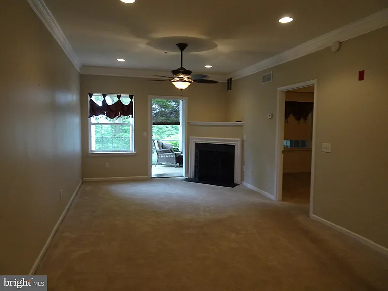 101 Colonial Downs Ct #1102 — Photo 9