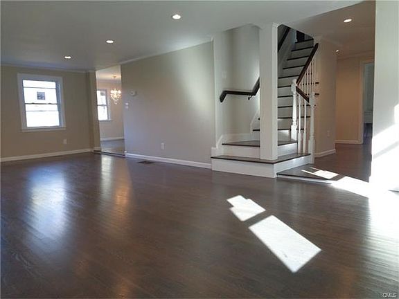 Open flow floor plan