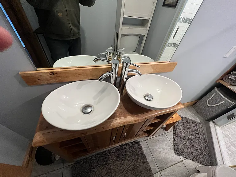 902 Old Post Rd — Photo 8