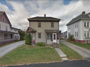 21 Lancaster Rd, Whitefield, NH 03598