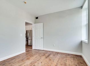 103 N Patrick St #302, Alexandria, VA 22314