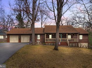 107 Redbud Cir, Cross Junction, VA 22625