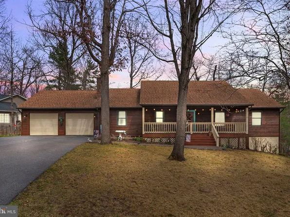 107 Redbud Cir, Cross Junction, VA 22625