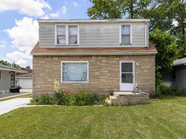 2812 Huffman Blvd, Rockford, IL 61103