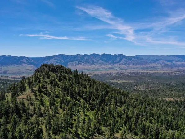 Little Black Butte, Mount Vernon, OR 97865