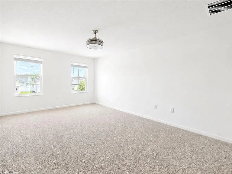 2736 Dumont Ln — Photo 15