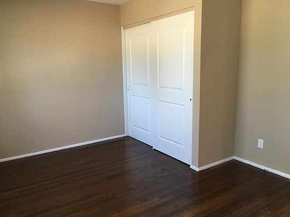 5th image of 975 Kostka Ln