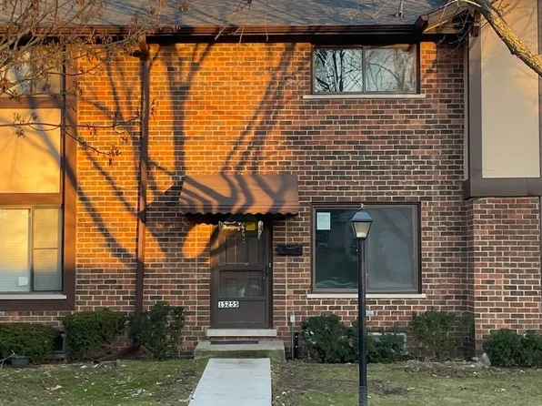 1S255 Michigan Ave, Villa Park, IL 60181
