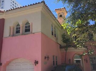 18390 Ne 30 Av, AVENTURA, FL 33160