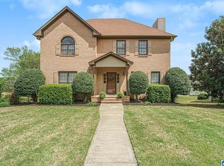 126 Heather Ridge Dr, Pelham, AL 35124