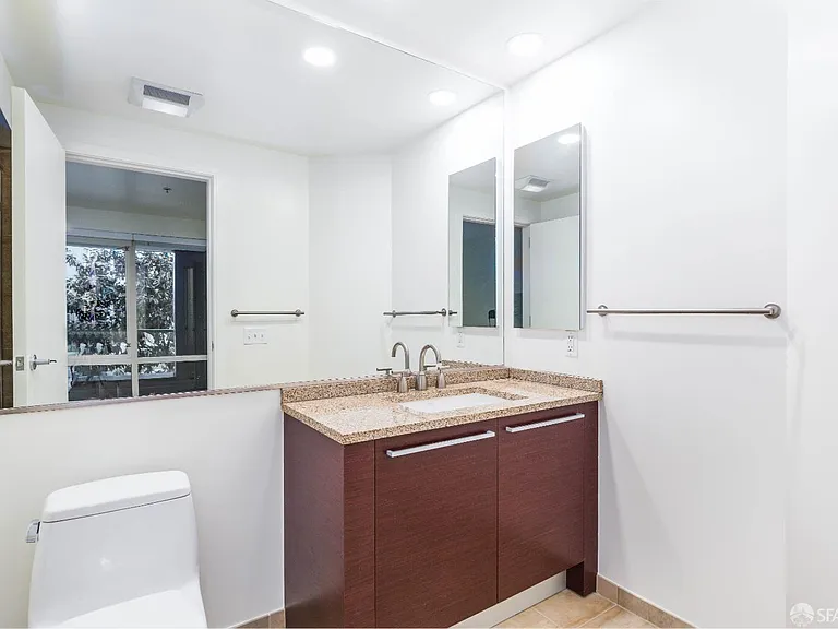 489 Harrison St #301 — Photo 15