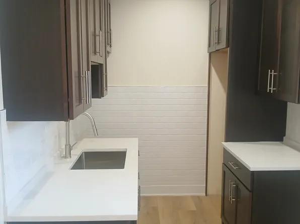 1248 W Addison St APT 1C, Chicago, IL 60613