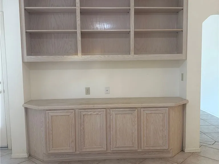 8900 Kingsmill Dr — Photo 24