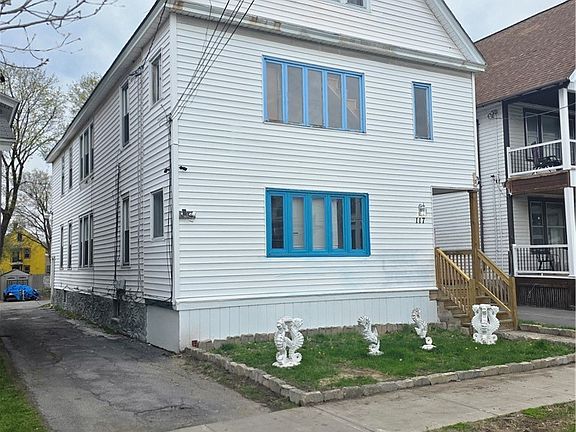 2nd image of 117 Boyce Ave