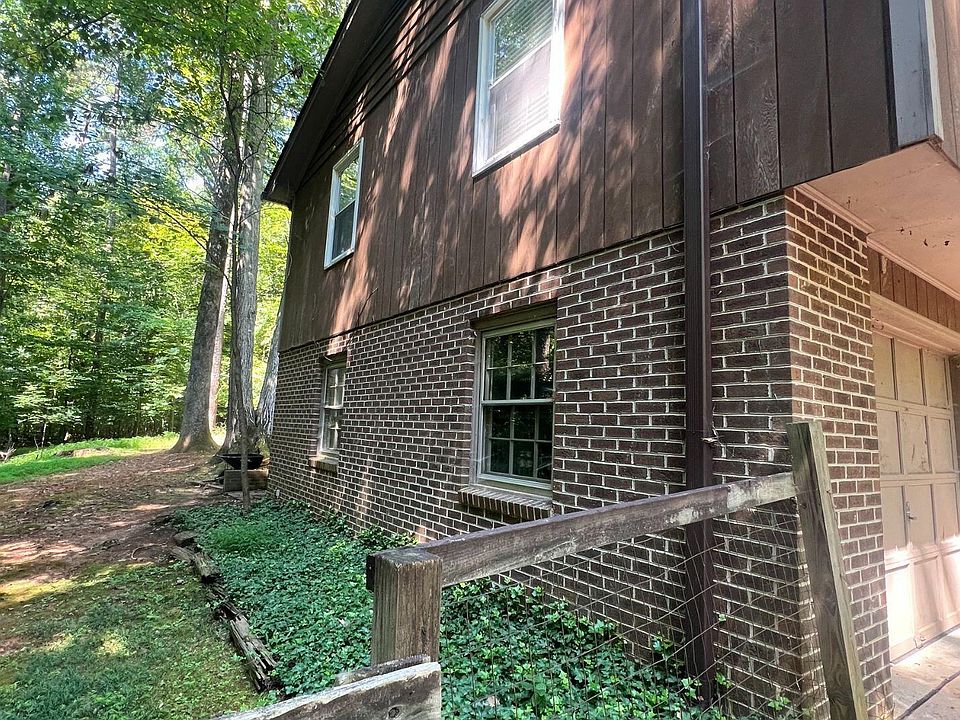 2nd image of 7924 Merrimac Dr