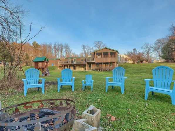 2554 County Route 10, Westport, NY 12993