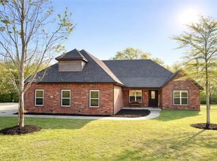 508 Candlelight Cir, Springdale, AR 72762
