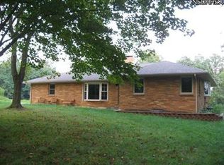 7441 Darrow Rd, Hudson, OH 44236