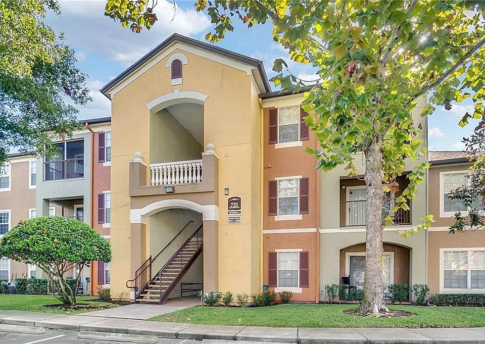 1st image of 712 Crest Pines Dr APT 322