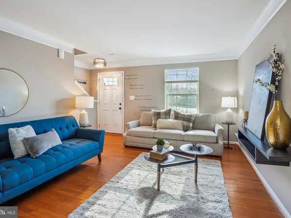 12 Taylors Hill Way, Fredericksburg, VA 22405