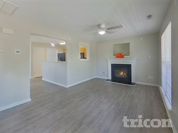 3rd image of 13109 Autumn Trace Dr