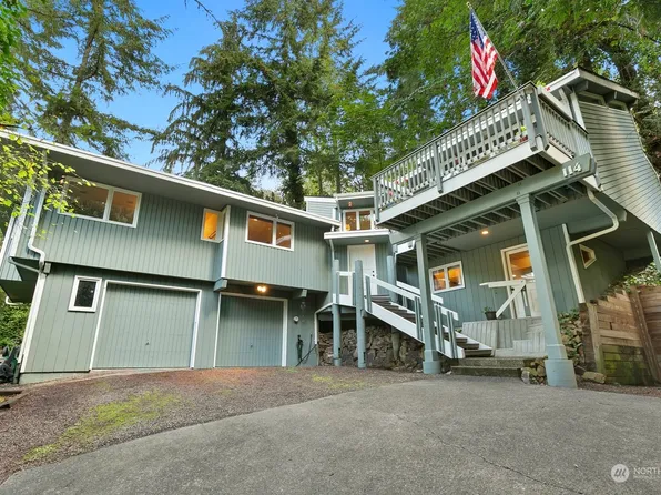 114 210th Avenue NE, Sammamish, WA 98074