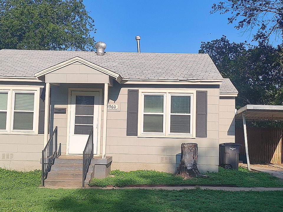 1st image of 4960 Royal Dr