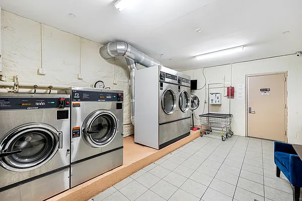 Rented by Compass | media 24